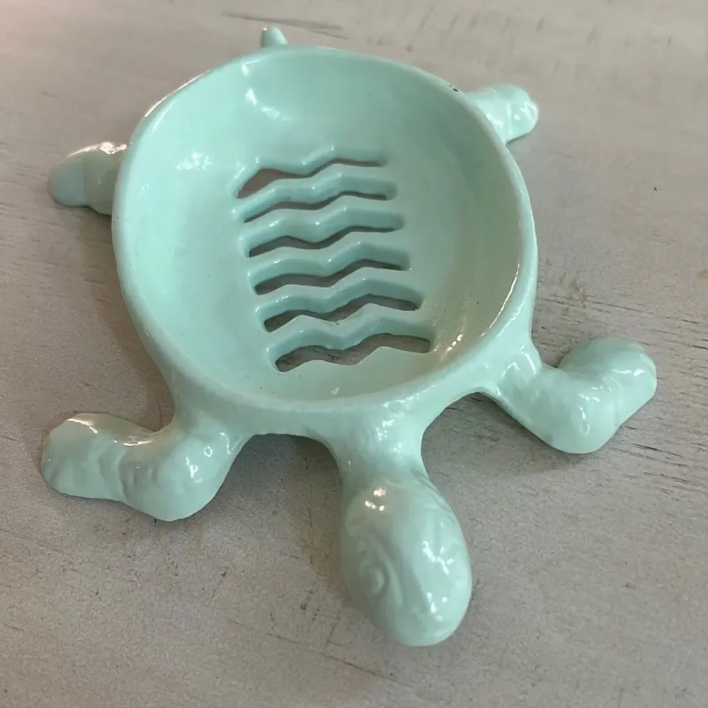Iron Turtle Soap Dish NWT
